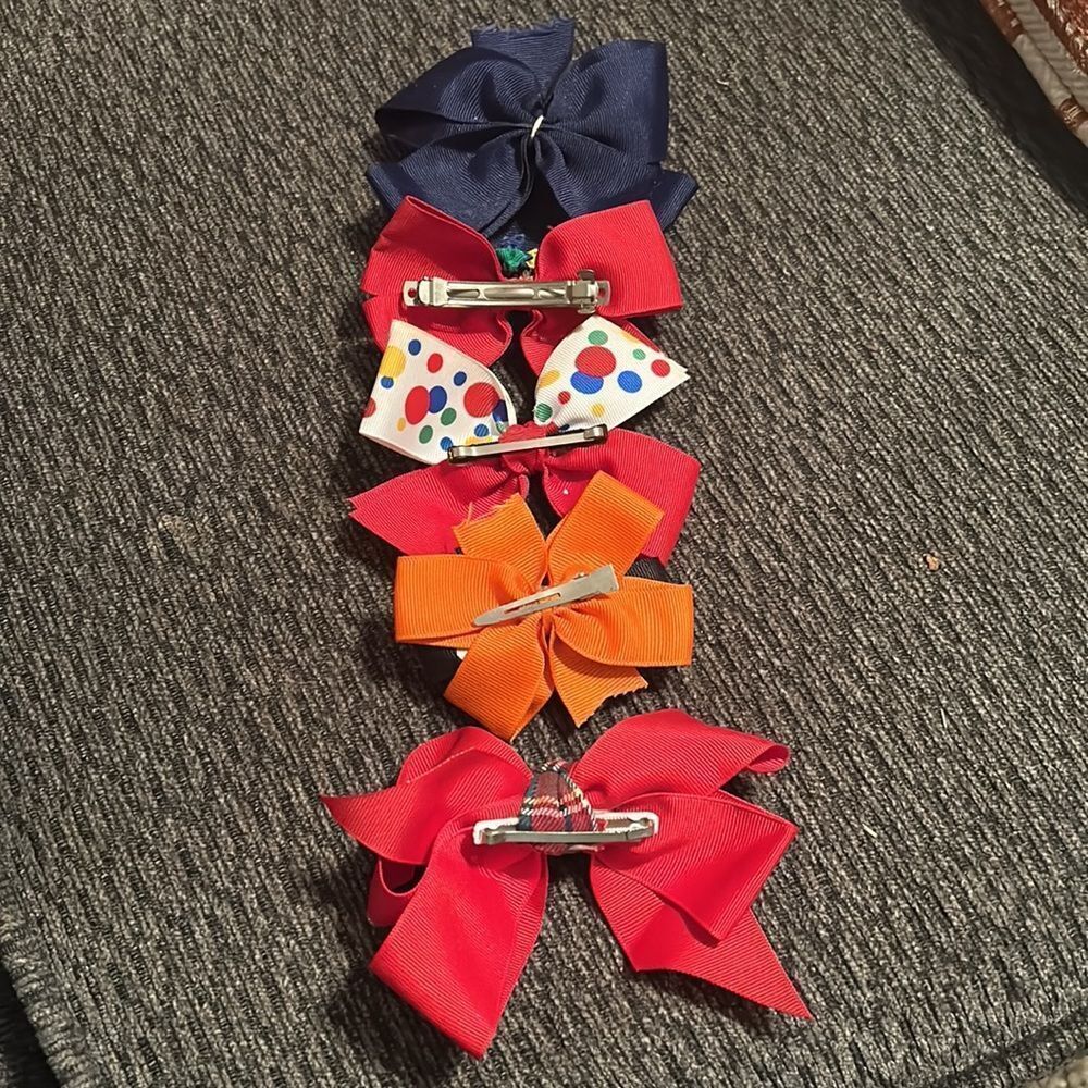 Assorted Hair Bows - Picture 7 of 7